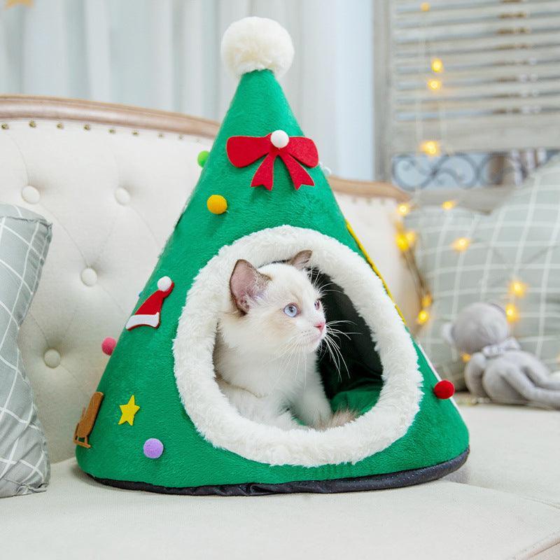 Christmas Cat Cozy Nest